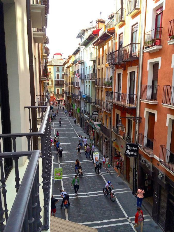 Balcon Curva De Estafeta - Centro Apartment Pamplona Exterior photo